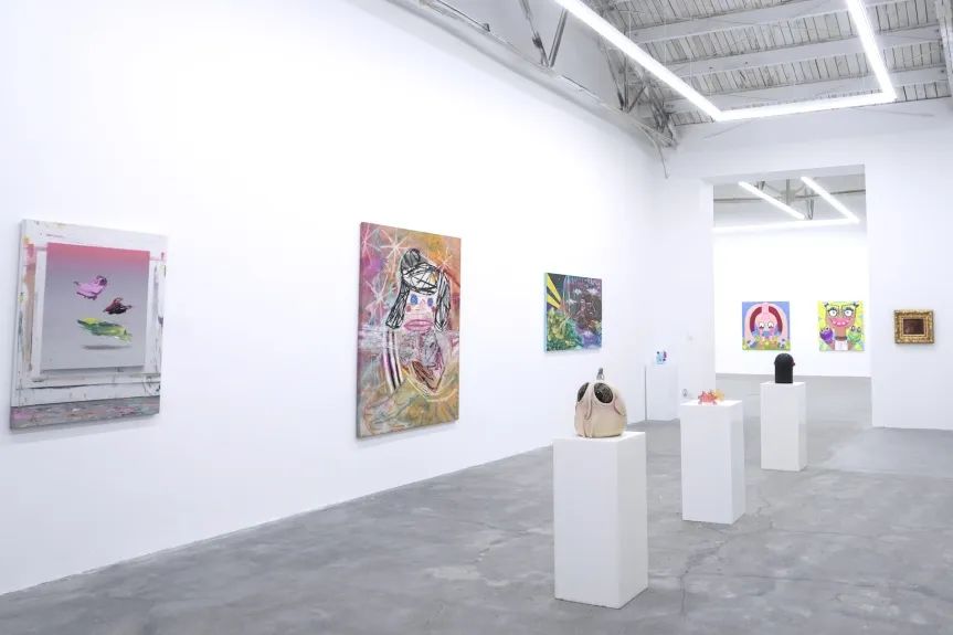 Exhibition View 4